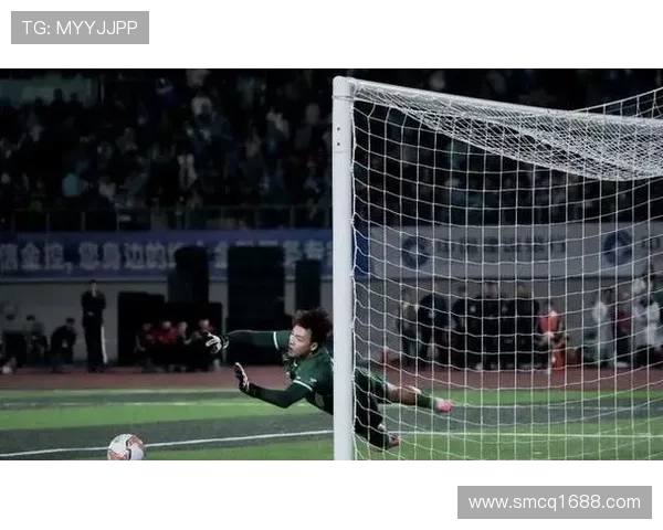 永州门神唐嘉年:用身体筑墙的守护者 永州门神唐嘉年:用身体筑墙的守护者